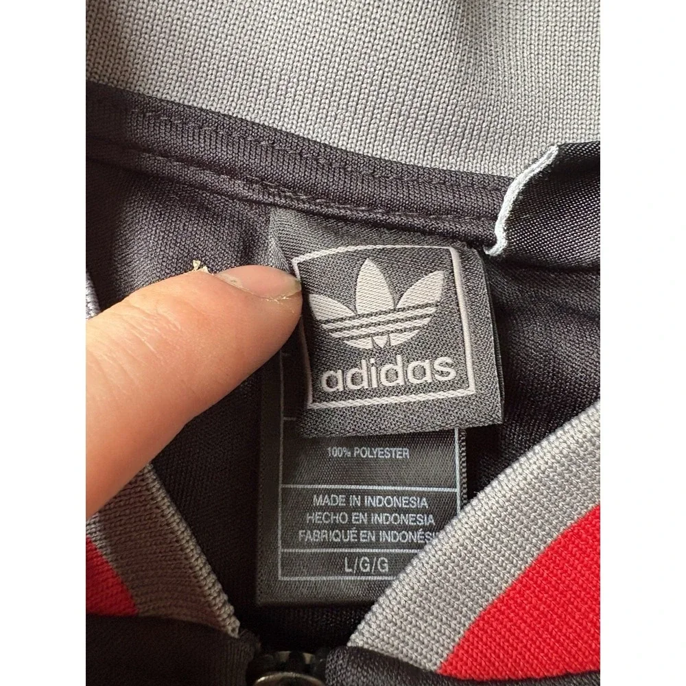Chicago Bulls NBA Adidas Full Zip Embroidered Warm Up Track Jacket‎ Size Large